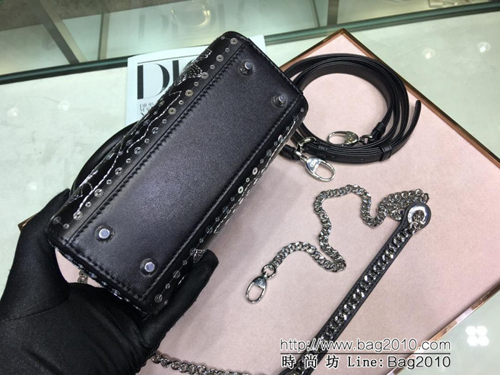 DIOR迪奧 Lady Dior mini刺繡 幸運草 光滑小牛皮 袖珍手提包 M0505  zdo1121